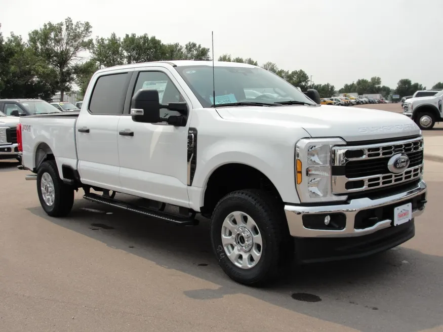 2024 Ford F-250 | Photo 7 of 14