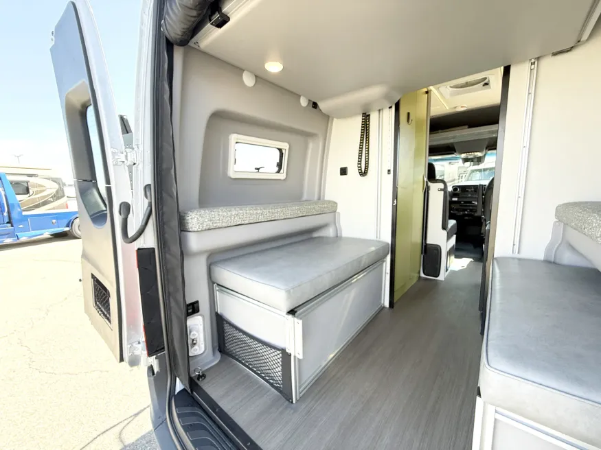 2020 Winnebago Revel 44E | Photo 17 of 20