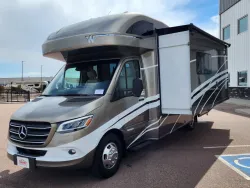 2024 Winnebago Navion 24D | Thumbnail Photo 21 of 22