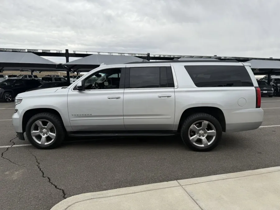 2019 Chevrolet Suburban LS | Photo 4 of 16