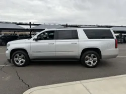 2019 Chevrolet Suburban LS | Thumbnail Photo 4 of 16