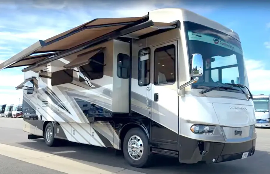 2023 Newmar Ventana 3412 | Photo 1 of 36