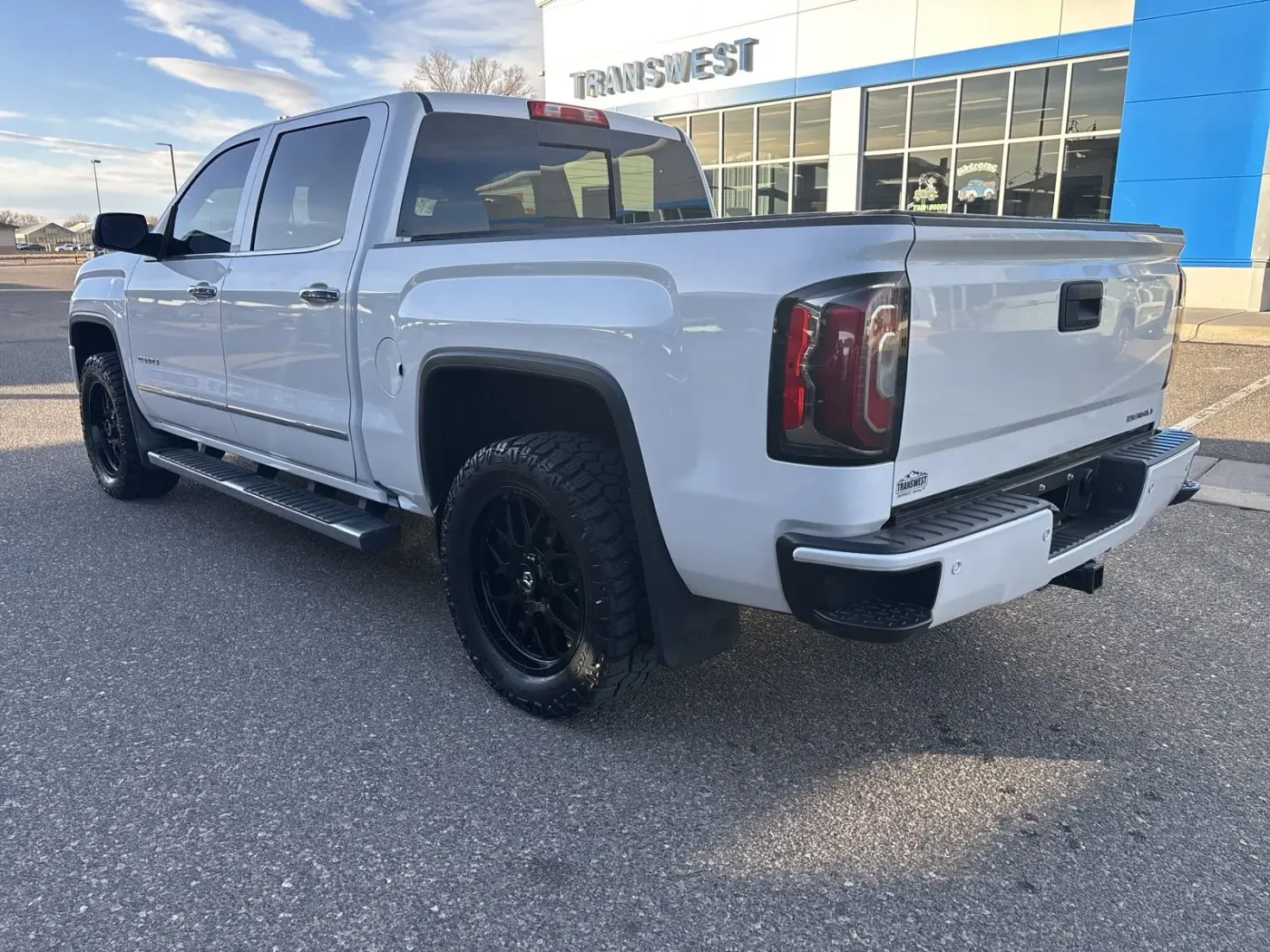 2016 GMC Sierra 1500 Denali | Photo 2 of 20