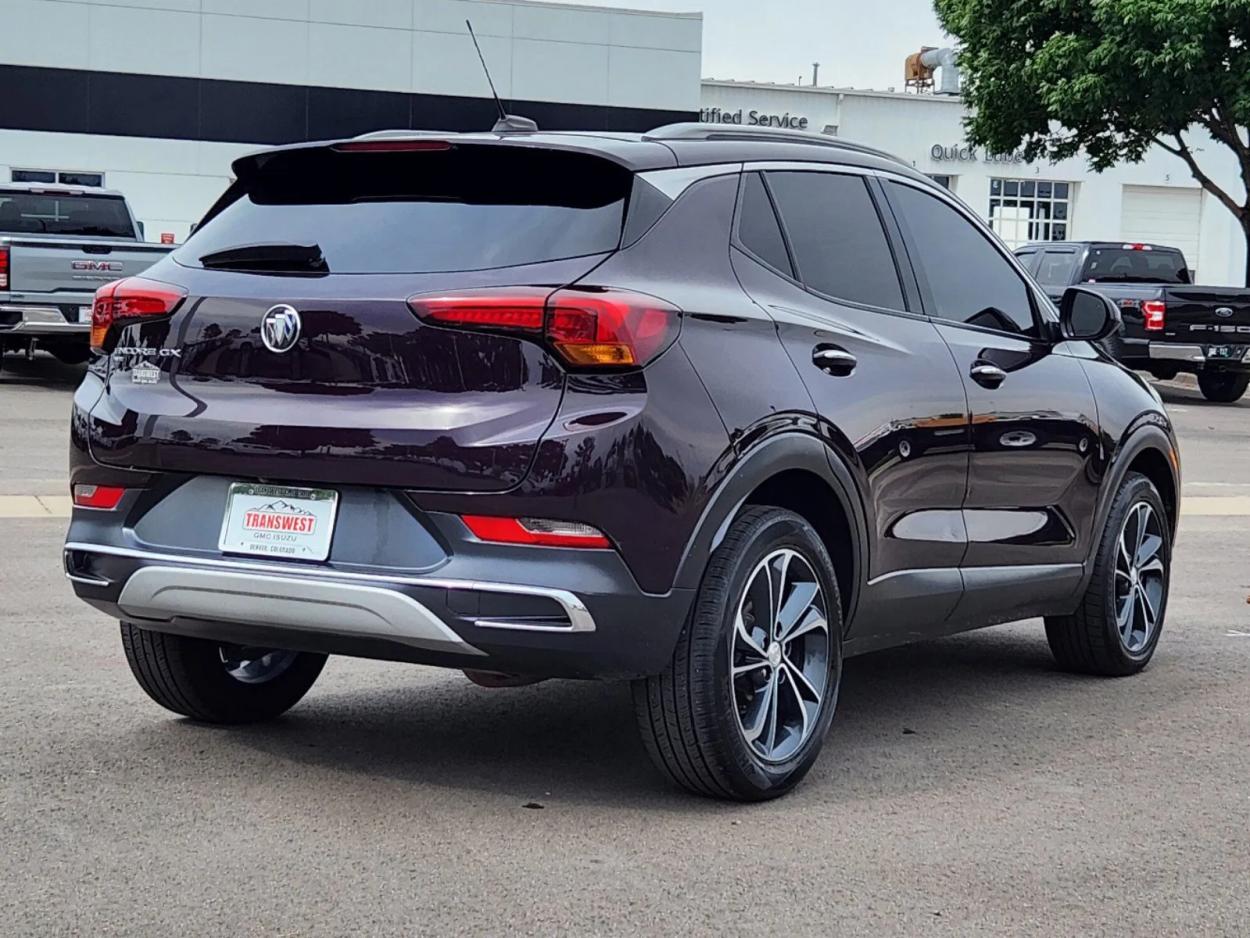 2021 Buick Encore GX Essence | Photo 2 of 28