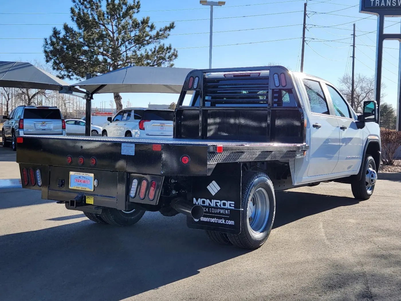 2025 GMC Sierra 3500HD CC Pro | Photo 2 of 28