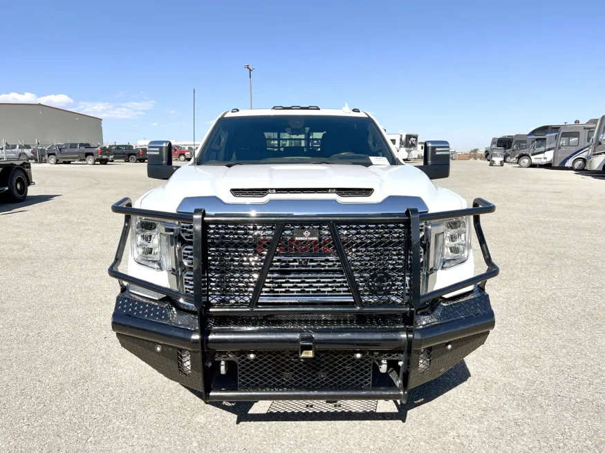 2023 GMC 3500 Denali | Photo 21 of 21