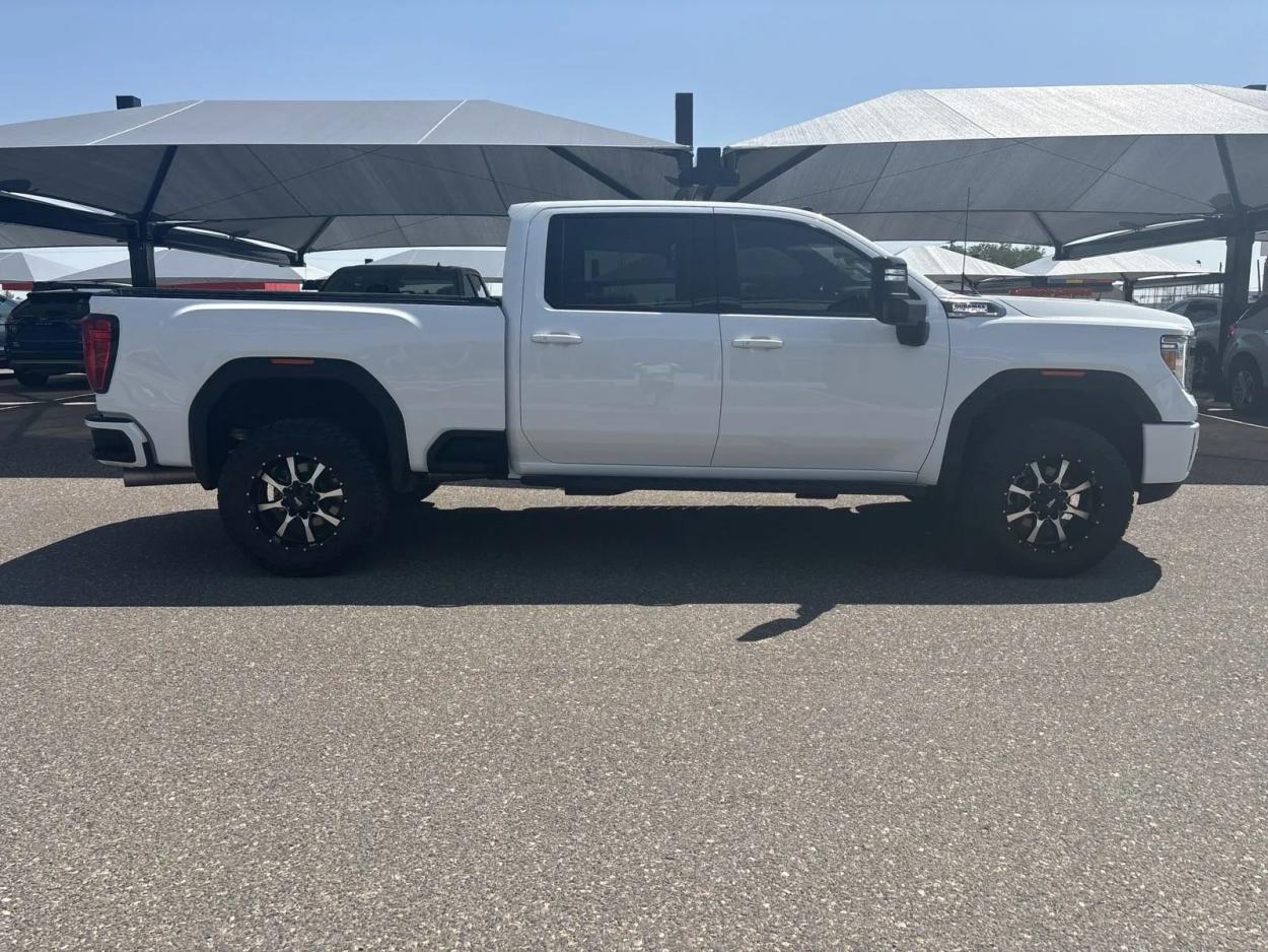 2021 GMC Sierra 2500HD AT4 | Photo 5 of 23