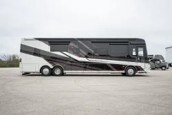 2024 Newmar King Aire 4596 | Thumbnail Photo 3 of 20