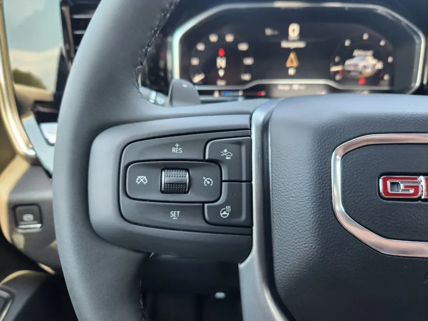 2025 GMC Sierra 1500 Elevation | Photo 22 of 30