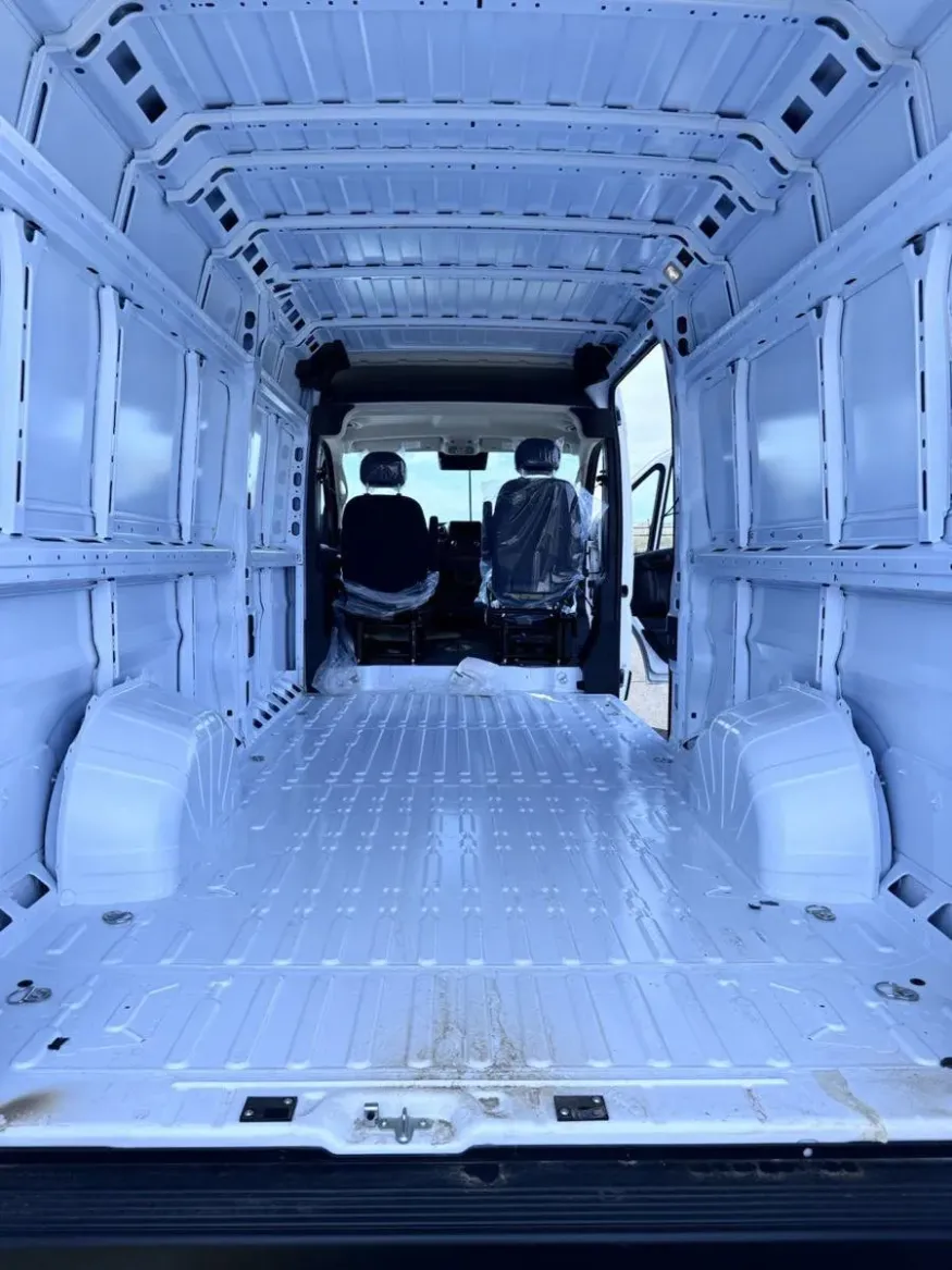 2023 RAM ProMaster Cargo Van | Photo 6 of 12