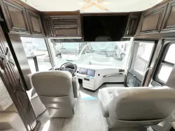 2022 Newmar Mountain Aire 4589 | Thumbnail Photo 6 of 32