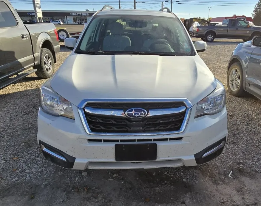 2017 Subaru Forester | Photo 1 of 3