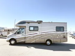 2024 Winnebago Navion 24V | Thumbnail Photo 18 of 24