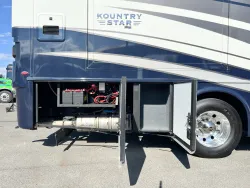 2021 Newmar Kountry Star 4045 | Thumbnail Photo 28 of 32