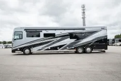 2025 Tiffin Zephyr 45 FZ | Thumbnail Photo 1 of 30