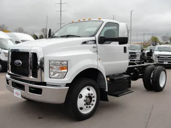 2025 Ford F-650