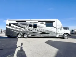 2023 Newmar Supreme Aire 4509 | Thumbnail Photo 3 of 38