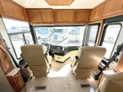 2018 Newmar Ventana 3412 | Thumbnail Photo 6 of 27