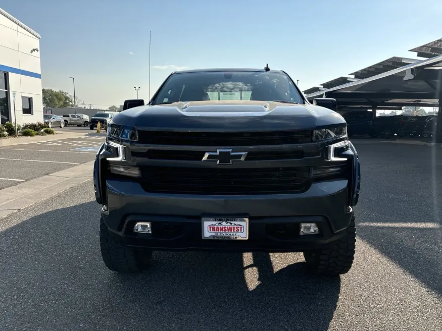 2021 Chevrolet Silverado 1500 RST | Photo 7 of 23