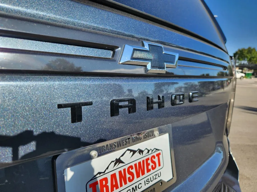 2021 Chevrolet Tahoe Z71 | Photo 15 of 34