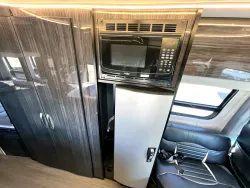 2018 Winnebago Era 70A | Thumbnail Photo 10 of 20