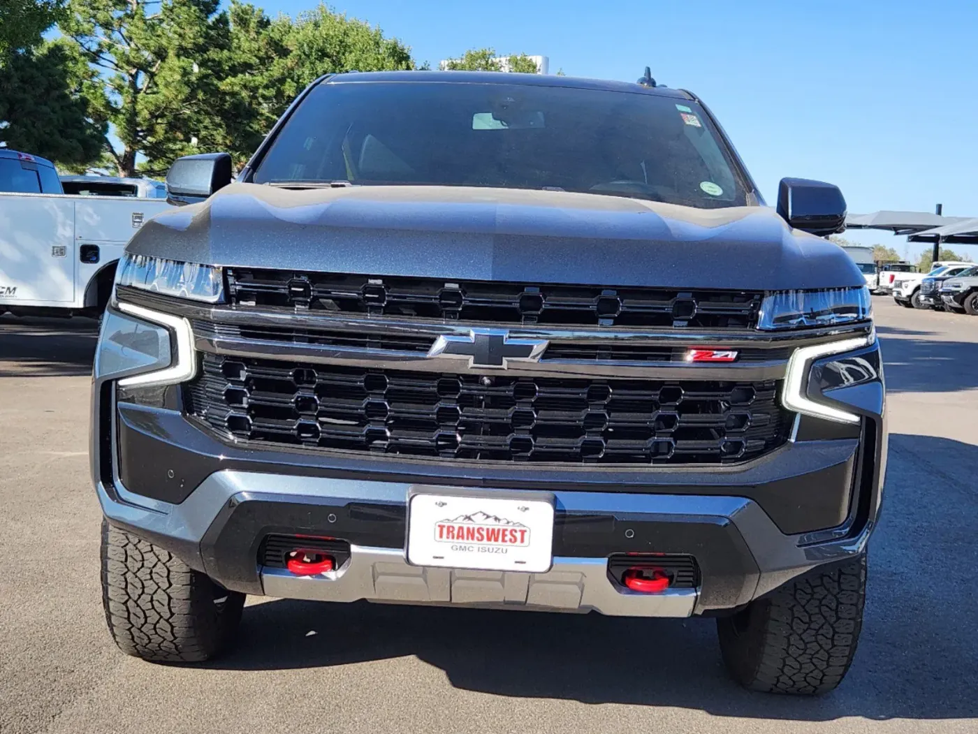 2021 Chevrolet Tahoe Z71 | Photo 4 of 34