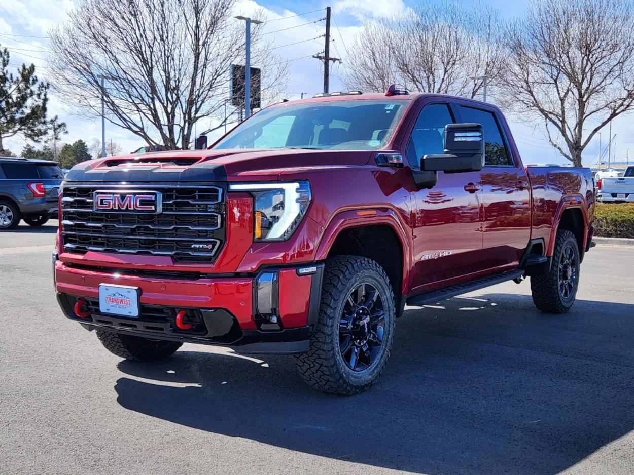 2024 GMC Sierra 2500HD AT4 | Photo 3 of 29