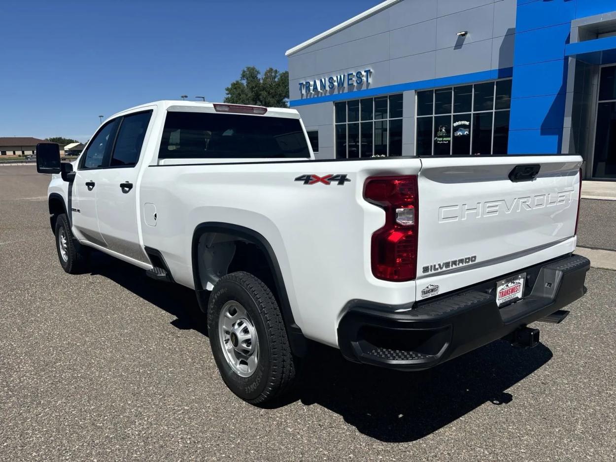 2024 Chevrolet Silverado 2500HD Work Truck | Photo 2 of 18