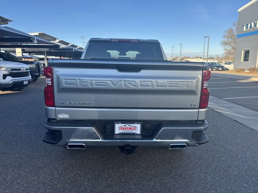 2025 Chevrolet Silverado 1500 LT | Photo 3 of 19