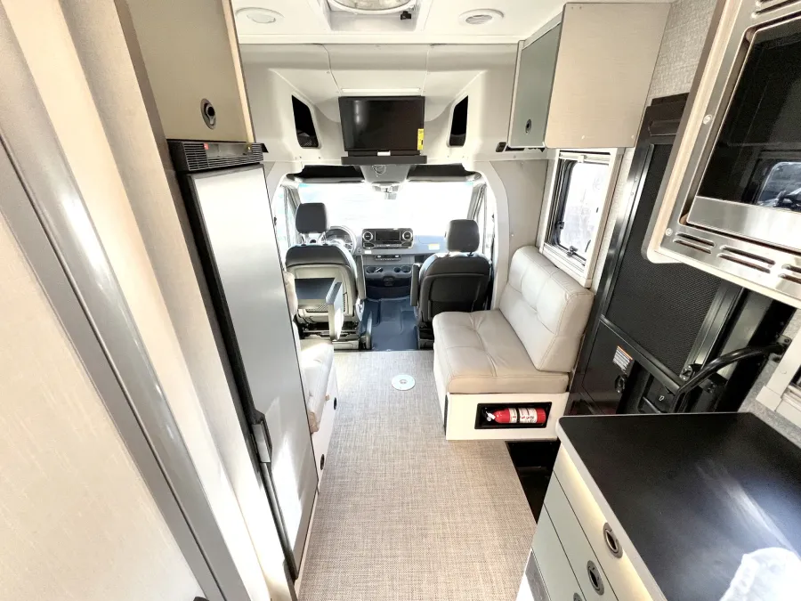 2025 Winnebago EKKO 23B | Photo 4 of 22