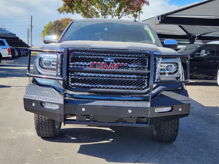 2018 GMC Sierra 1500 SLT | Photo 4 of 31