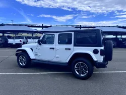 2020 Jeep Wrangler Unlimited Sahara | Thumbnail Photo 5 of 16