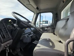 2018 Freightliner M2 106 | Thumbnail Photo 12 of 20