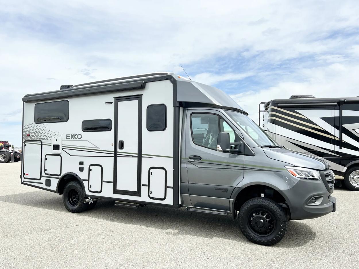 2025 Winnebago EKKO 23B 