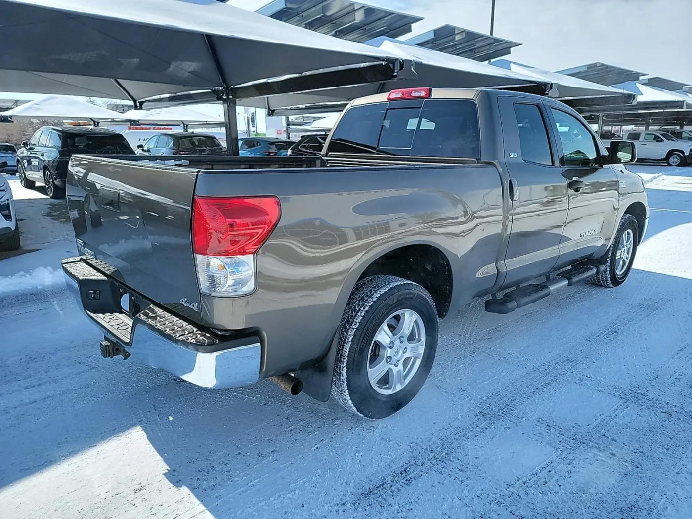 2008 Toyota Tundra 4WD SR5 | Photo 5 of 14