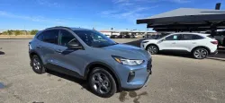 2025 Ford Escape | Thumbnail Photo 3 of 30