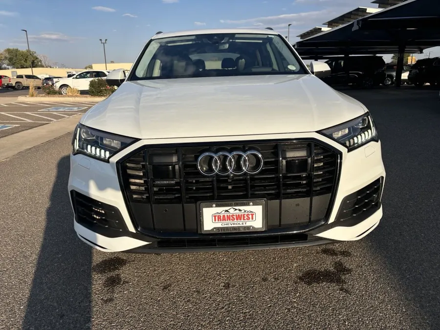 2020 Audi Q7 Prestige | Photo 7 of 26