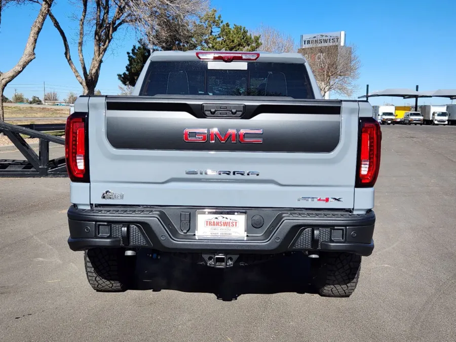 2025 GMC Sierra 1500 AT4X | Photo 13 of 33