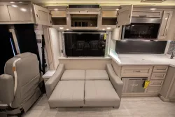 2024 Newmar Ventana 3809 | Thumbnail Photo 11 of 29