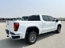 2021 GMC Sierra 1500 AT4 | Thumbnail Photo 15 of 24