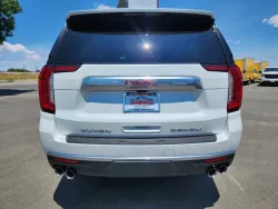 2024 GMC Yukon XL Denali | Thumbnail Photo 12 of 28