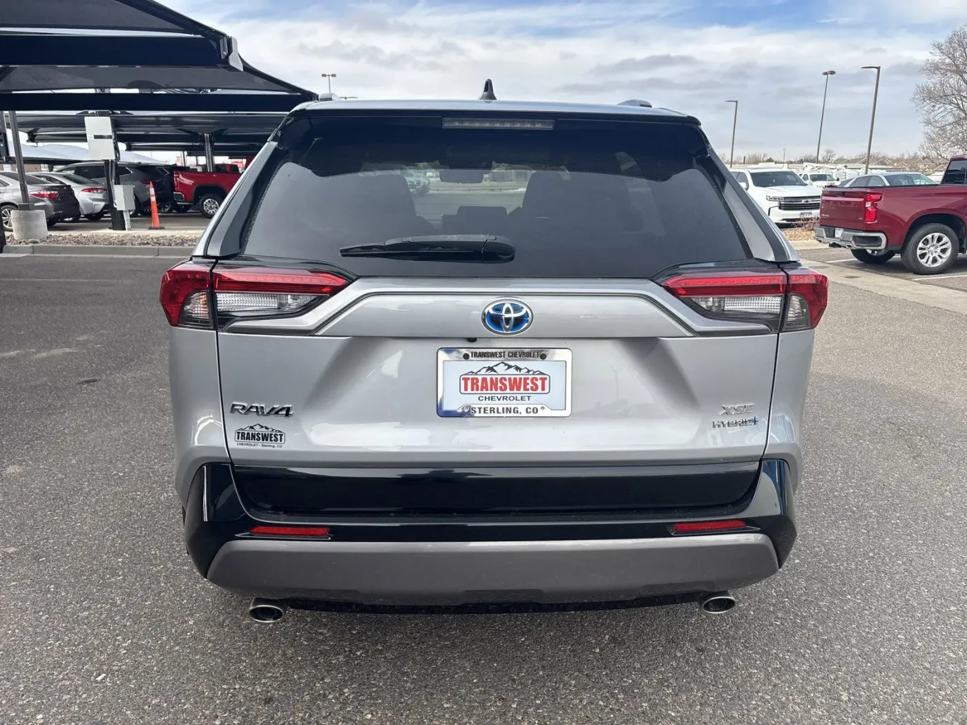 2020 Toyota RAV4 Hybrid XSE | Photo 3 of 22