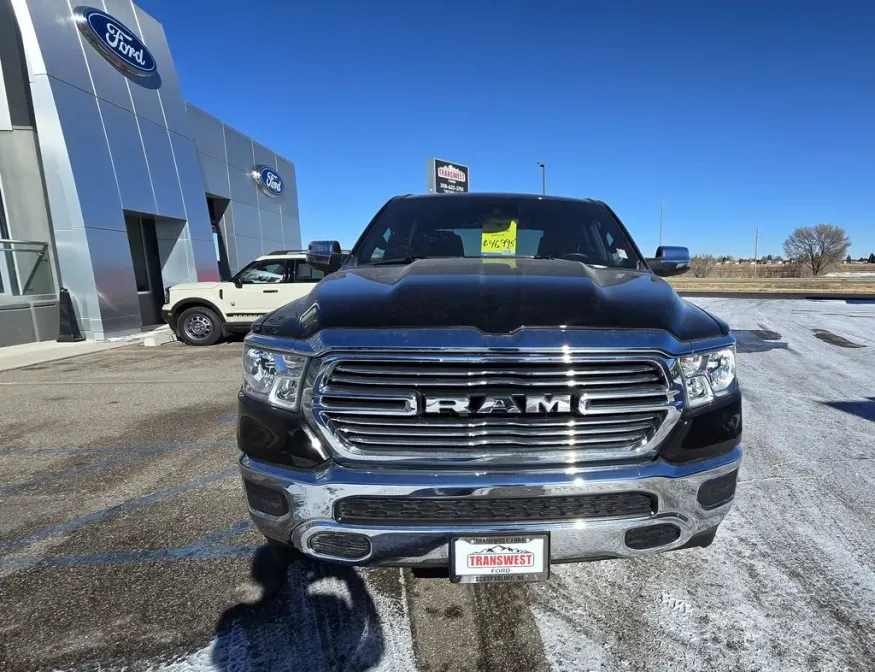 2024 RAM 1500 | Photo 2 of 32