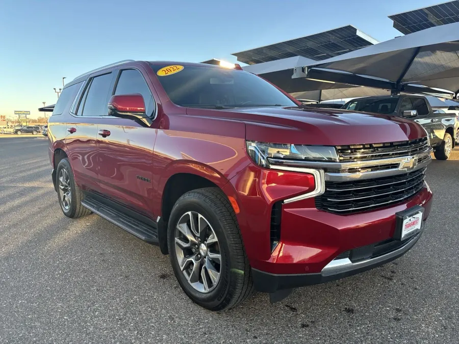 2022 Chevrolet Tahoe LT | Photo 6 of 25