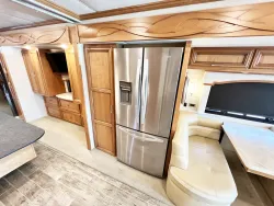 2018 Newmar Ventana 4369 | Thumbnail Photo 13 of 33