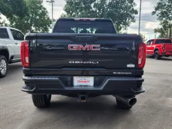 2020 GMC Sierra 2500HD Denali | Thumbnail Photo 14 of 29