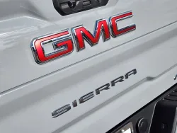 2025 GMC Sierra 2500HD AT4 | Thumbnail Photo 14 of 32