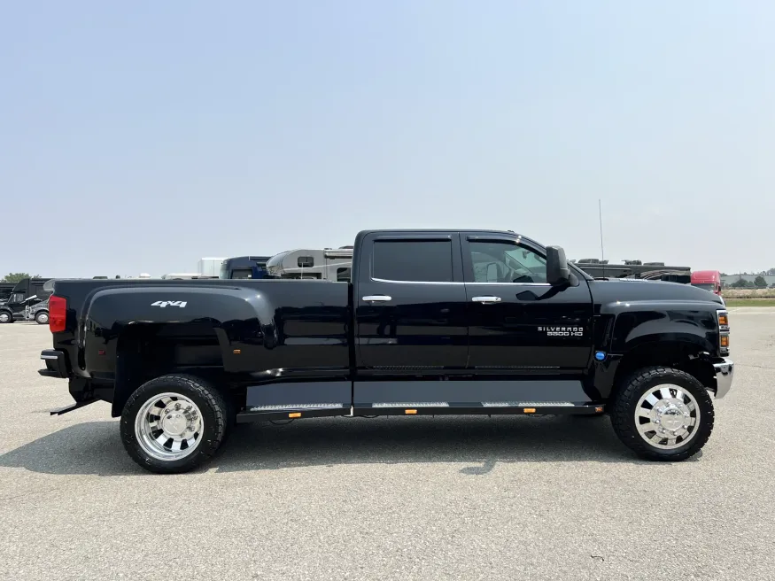 2022 Chevrolet 5500 | Photo 15 of 22