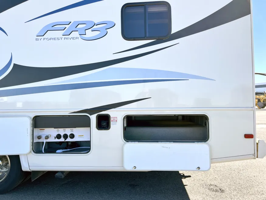 2019 Forest River FR3 30DS | Photo 26 of 28