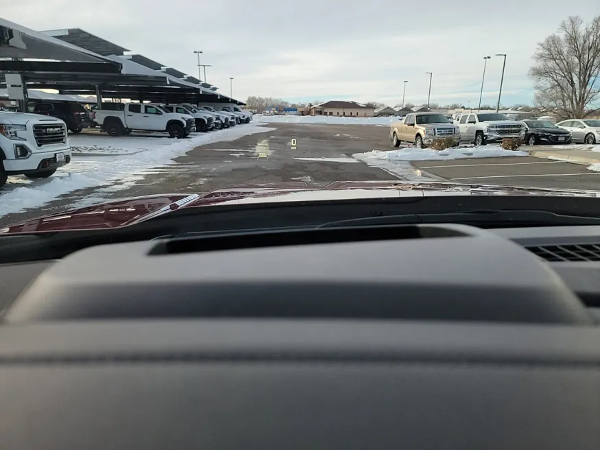 2022 Chevrolet Silverado 1500 LTZ | Photo 15 of 21